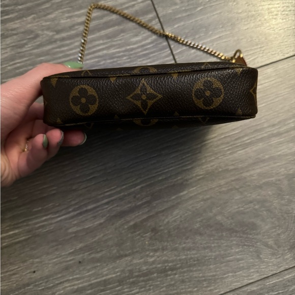louis vuitton mini pochette accessories - Picture 3 of 7